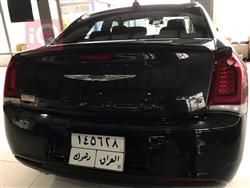 کرایسلەر 300